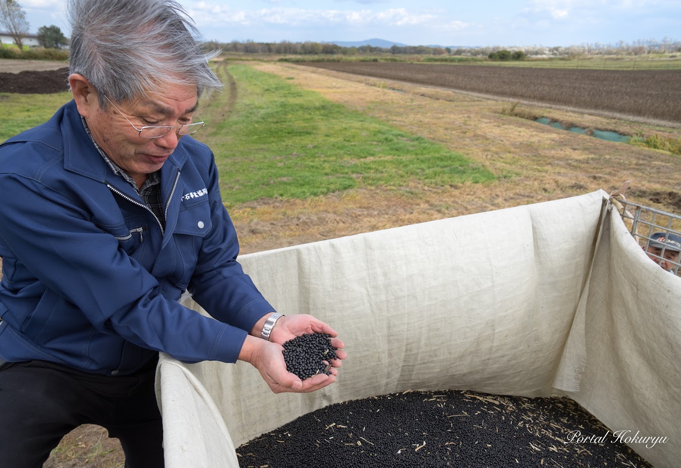 北海道のお茶屋 土倉 がお届けする和風ハーブティーでやすらぎのひとときを